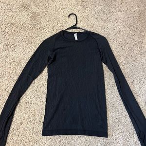 Lululemon long sleeve